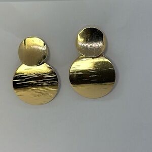 Elegant : ✨ NWT Modern Gold Brushed Disc Dangle Earrings - Statement Jewelry! ✨